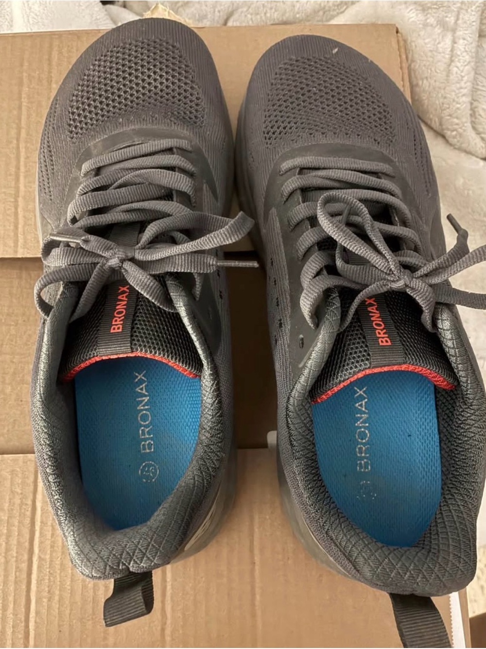 Bronx Men's Gray Athletic Sneakers with Blue Insoles